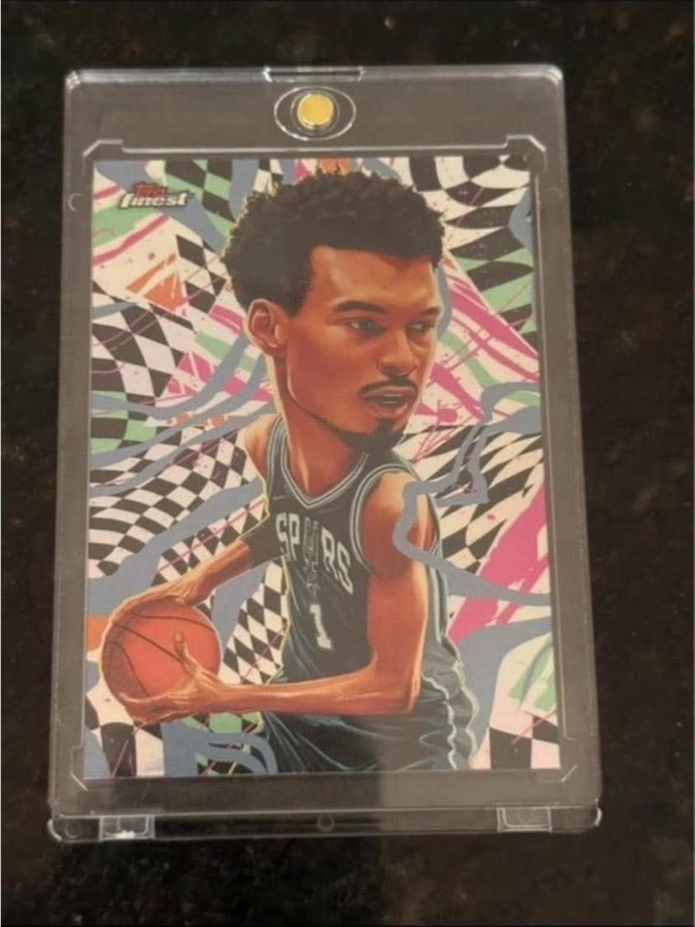 Victor Wembanyama (#H-1) 2025 Topps Finest Headliners